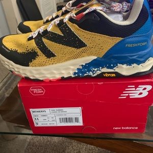 New balance Men's Hierro V5 Trail Running Shoe